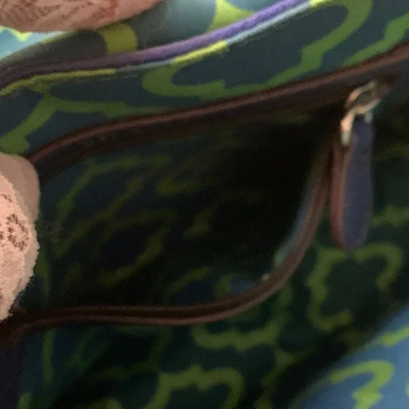 orYANY Embroidered Leather Crossbody/Shoulder HandBag (EUC) Blue/Cream (RARE) - Picture 7 of 14